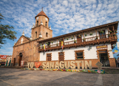 Illustration de la place centrale de San Agustín